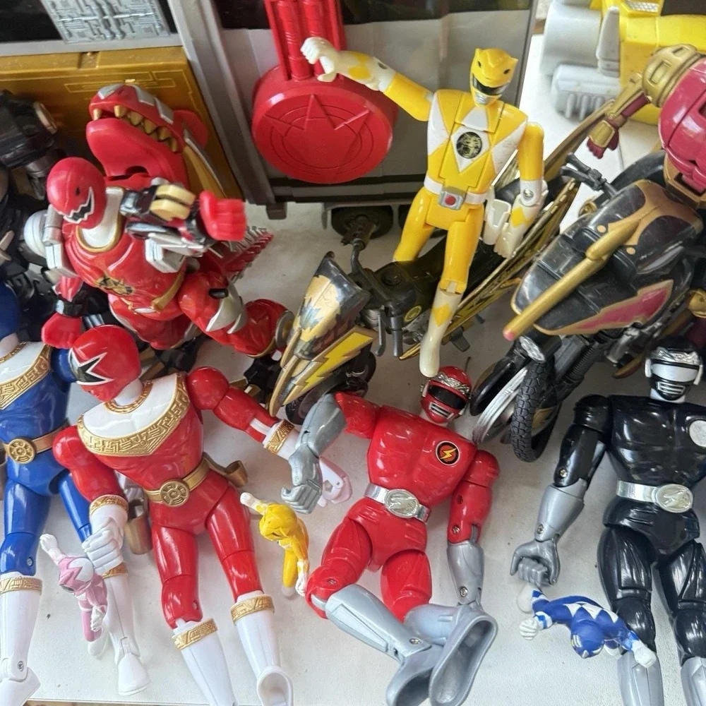 Vintage Power Rangers Action Figures And Vehicles Etc Mixed Lot